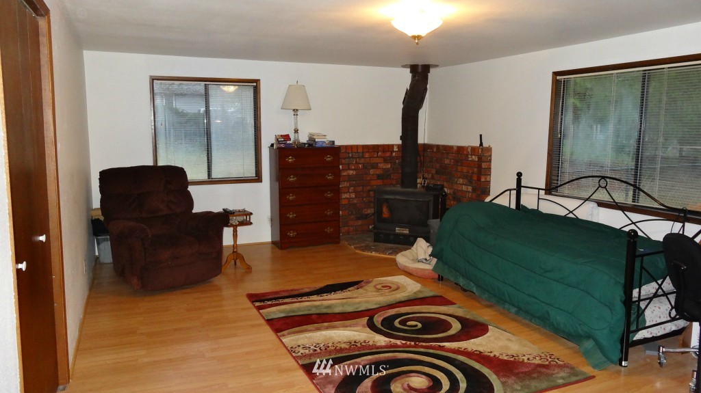 2389 Yew Street Road Bellingham, WA 98229 - Photo 8 of 15 Gallery Image 8