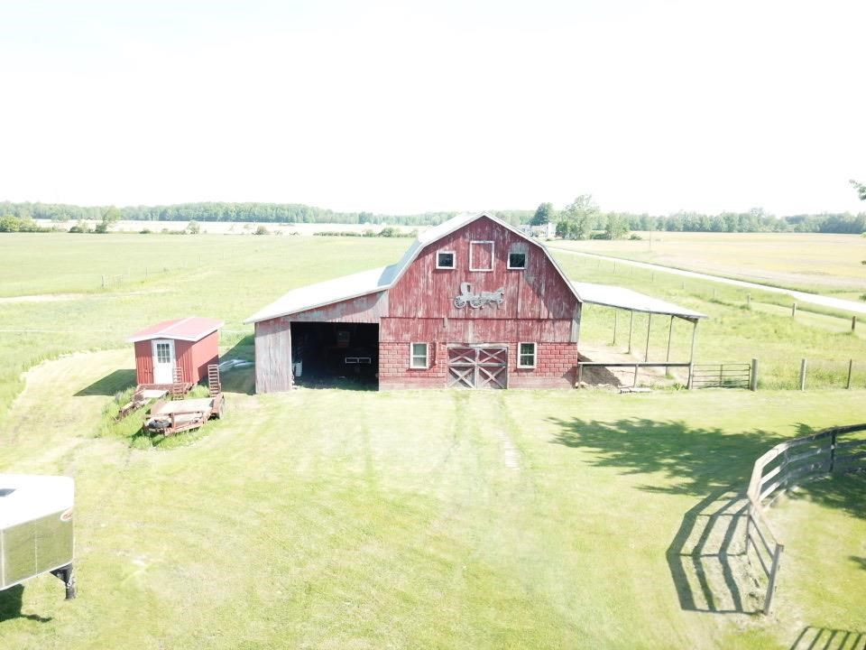5657 Greenwood Road Avoca, MI 48006 - Photo 63 of 67 50084391-62.JPG