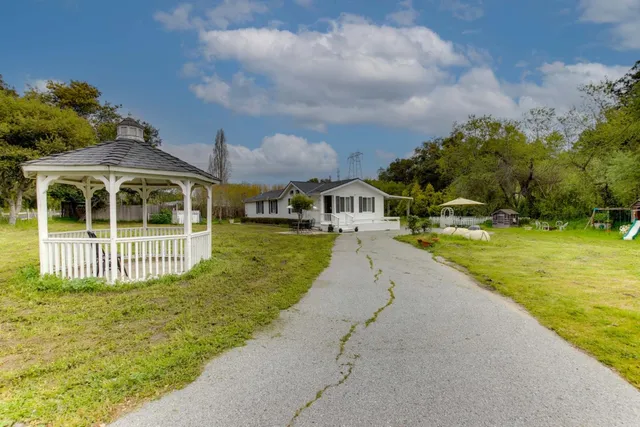 $759,000 | 9345 Prunedale South Road, Salinas, CA 93907