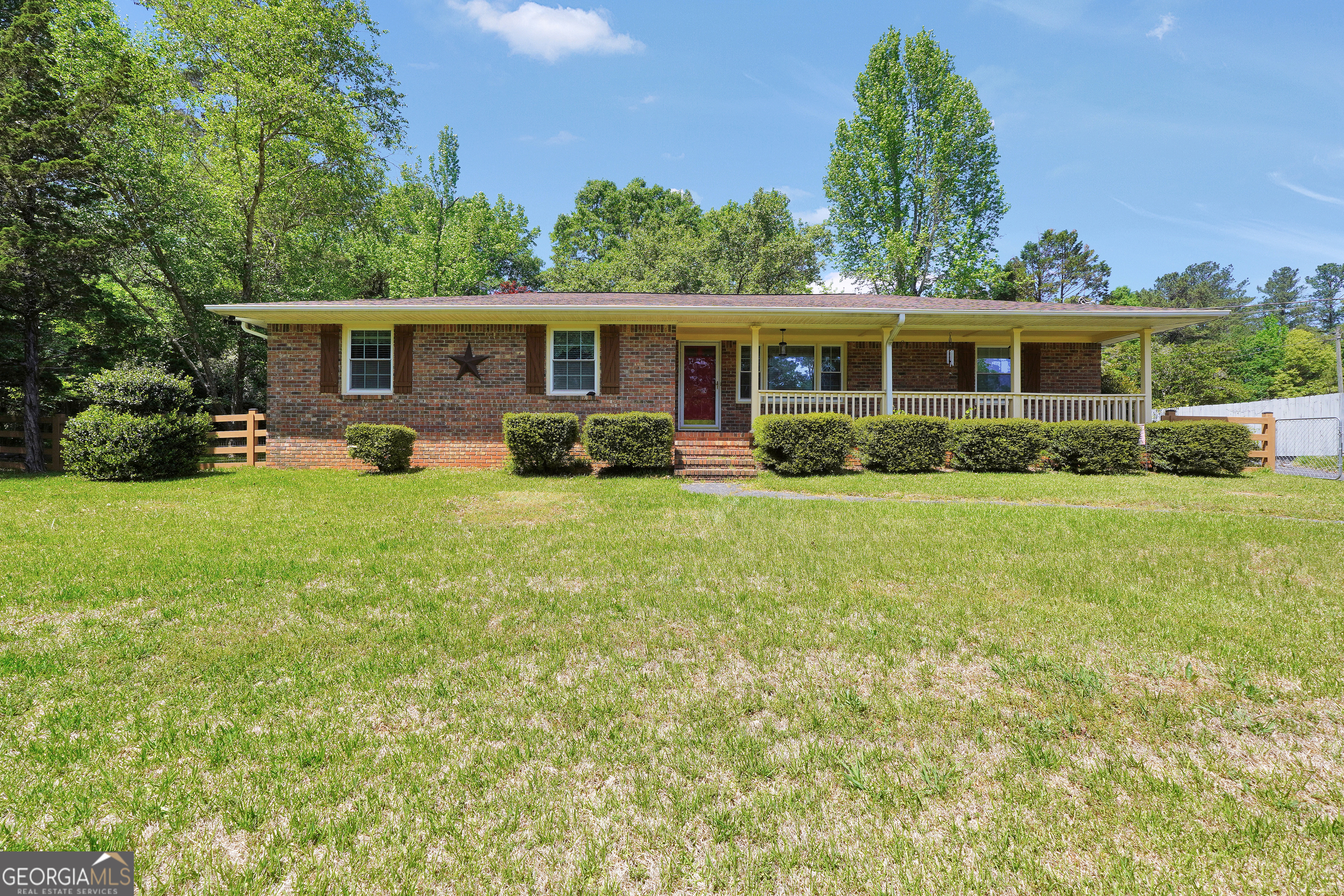 144 South 6th St Extension Milner, GA 30257 - Photo 1 of 1