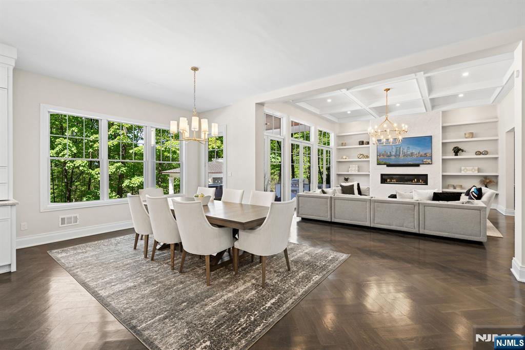396 Knollwood Road Ridgewood, NJ 07450 - Photo 9 of 50