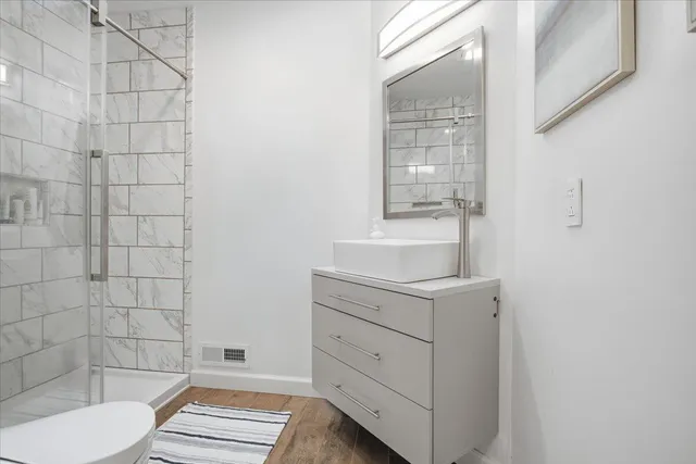 $635,000 | 219 Shoreline Drive, Unit 122, Moneta, VA 24121