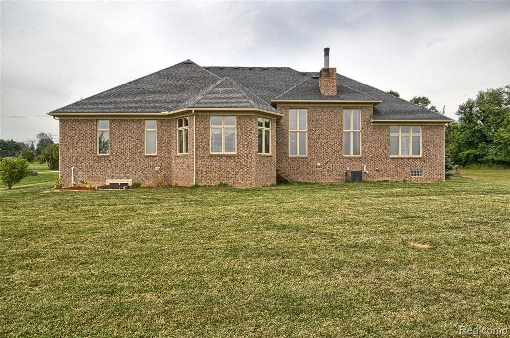 72668 Campground Road Romeo, MI 48065 - Photo 29 of 32 Rear.jpg
