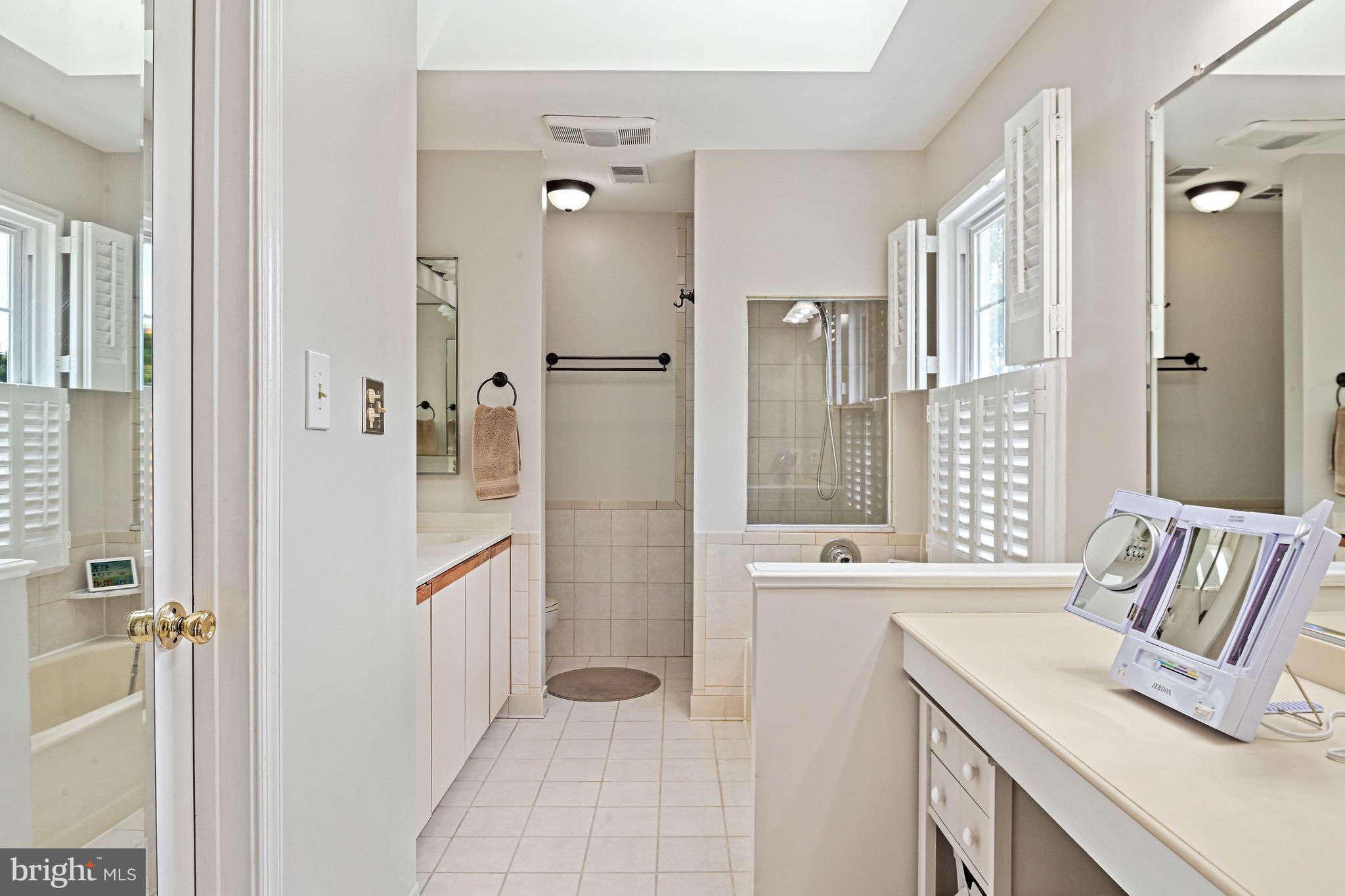 9830 Faust Drive Vienna, VA 22182 - Photo 41 of 75 Large primary ensuite bathroom