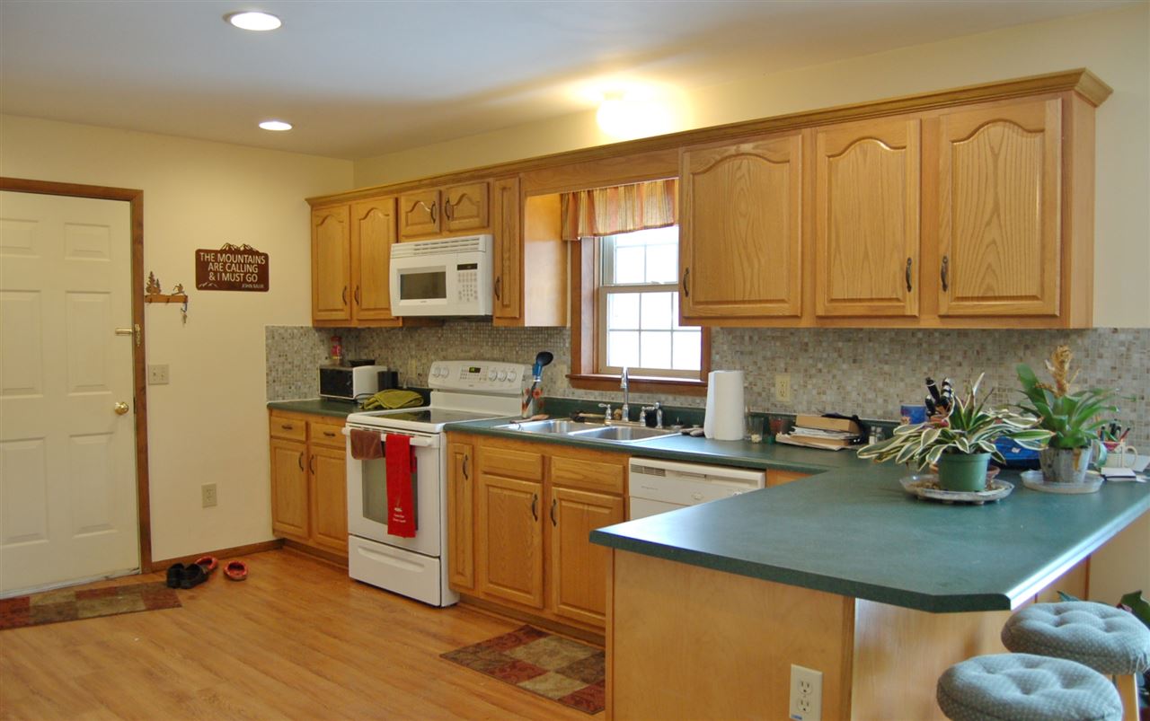 11 Country Way Barre, VT 05641 - Photo 8 of 20 Gallery Image 8
