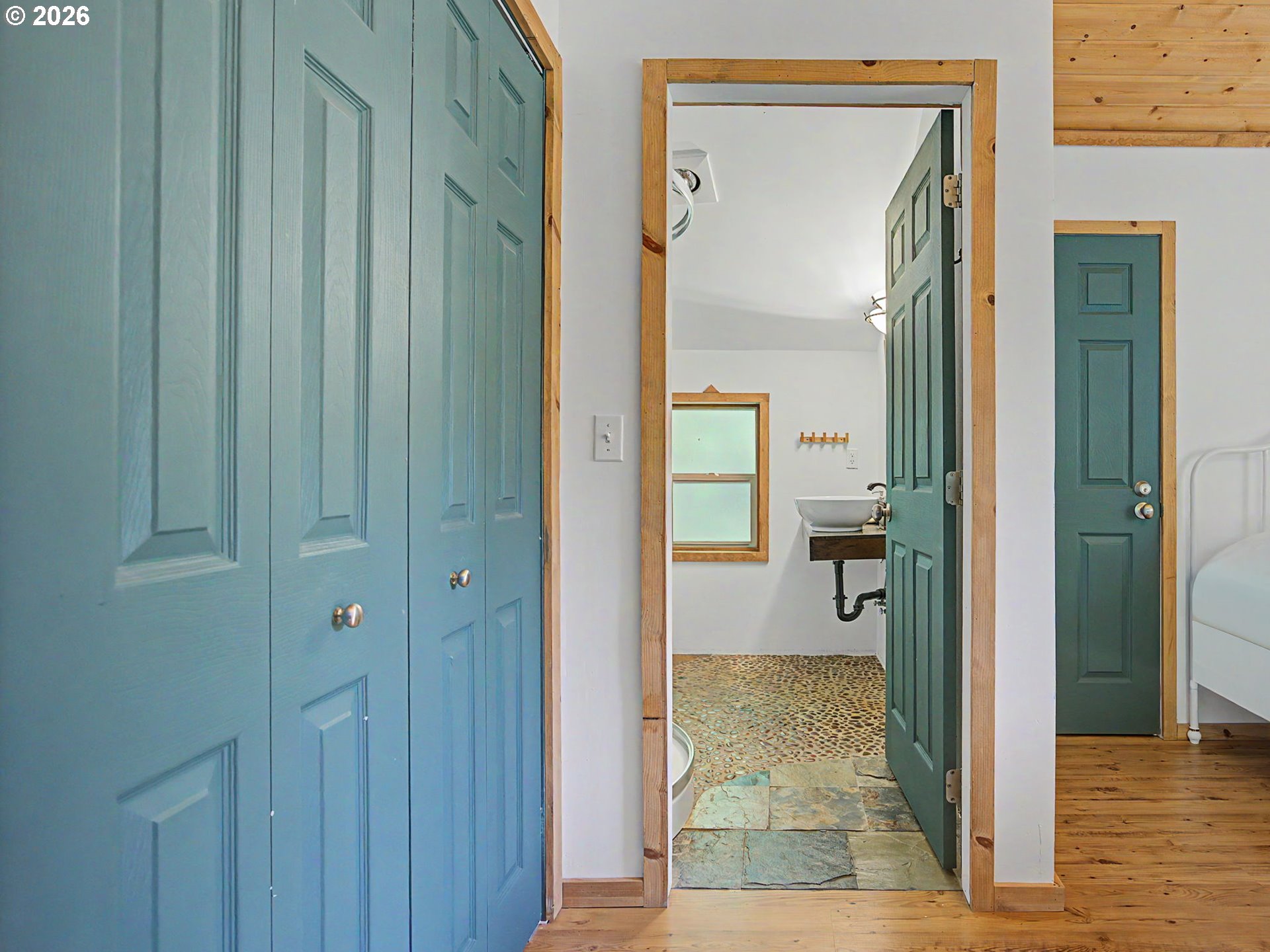 21561 Hideway Lane Rhododendron, OR 97049 - Photo 23 of 41