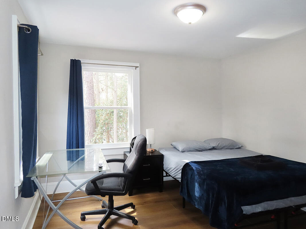 1724 Legion Road, Unit A Chapel Hill, NC 27517 - Photo 5 of 7 BR A furn