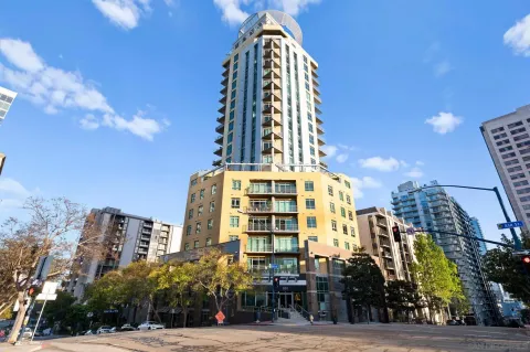 $479,000 | 801 Ash Street, Unit 405, San Diego, CA 92101
