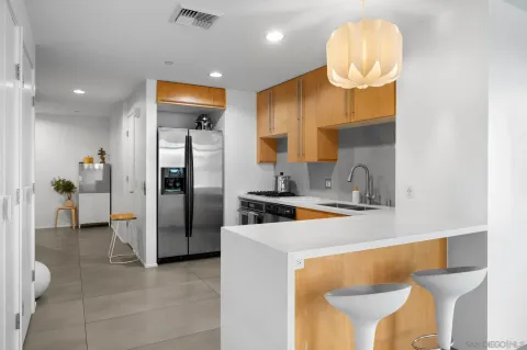 $479,000 | 801 Ash Street, Unit 405, San Diego, CA 92101