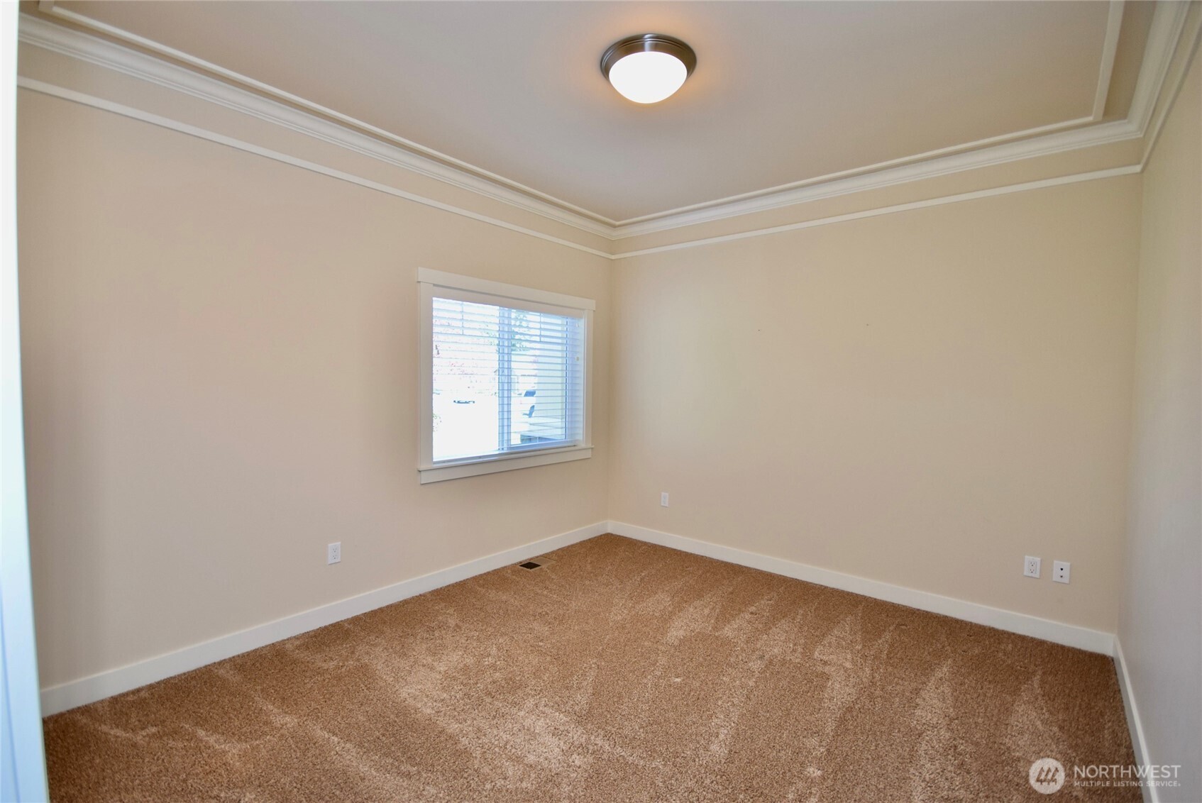 261 Mt Baker Drive, Unit B Sequim, WA 98382 - Photo 21 of 28 an empty room with a window