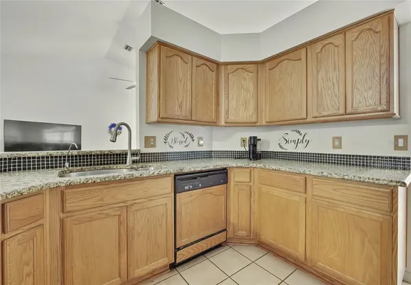 $550,996 | 340 East Savoy Street, Lecanto, FL 34461