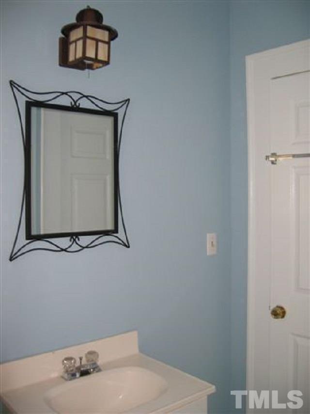 208 East Franklin Street Raleigh, NC 27604 - Photo 10 of 12 Photo #10