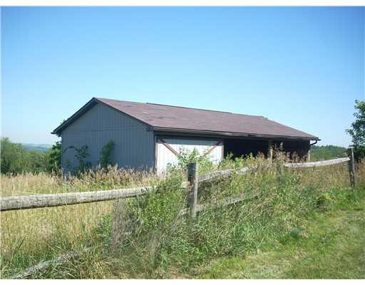 11 McBride Road Canonsburg, PA 15317 - Photo 7 of 7 Stable/Barn.