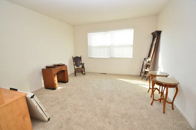 $339,900 | 733 Mecosta Lane, Romeoville, IL 60446