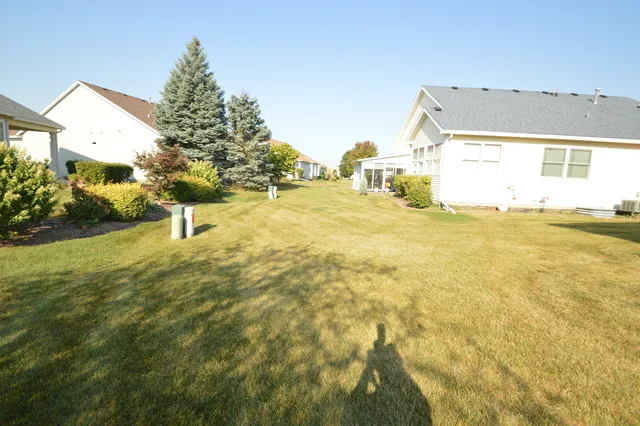 $339,900 | 733 Mecosta Lane, Romeoville, IL 60446