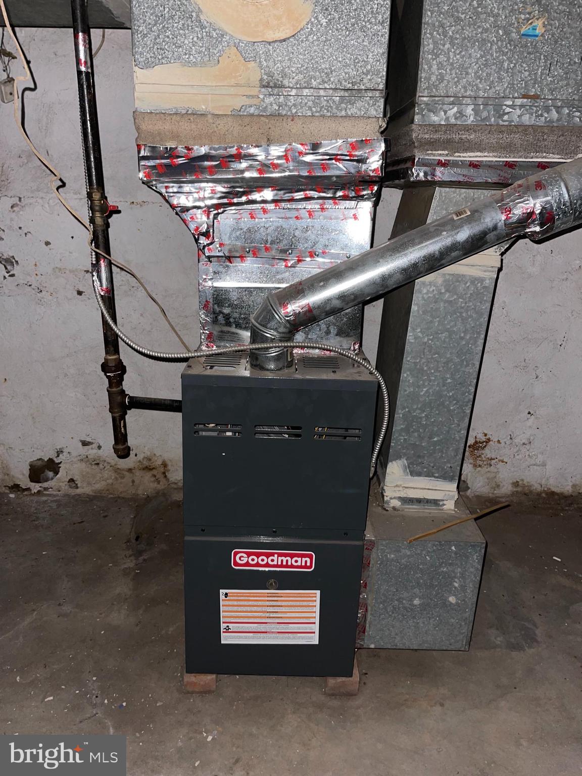 1105 West 8th Street Chester, PA 19013 - Photo 11 of 12