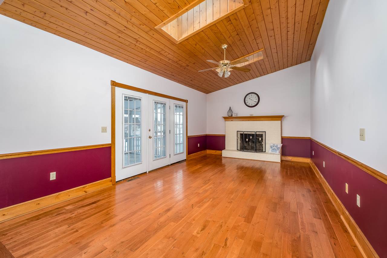 1866 Spring Hill Road Staunton, VA 24401 - Photo 18 of 48 Gallery Image 18