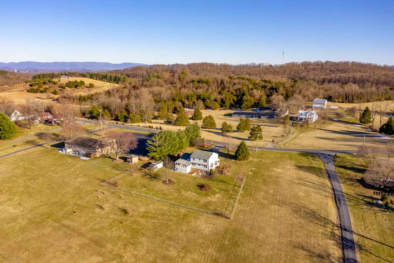 1866 Spring Hill Road Staunton, VA 24401 - Photo 45 of 48 Gallery Image 45
