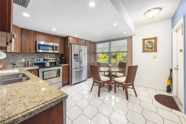 $2,300 | 2504 Antigua Terrace, Unit O3, Coconut Creek, FL 33066