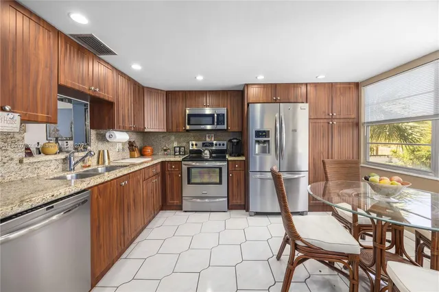 $2,300 | 2504 Antigua Terrace, Unit O3, Coconut Creek, FL 33066