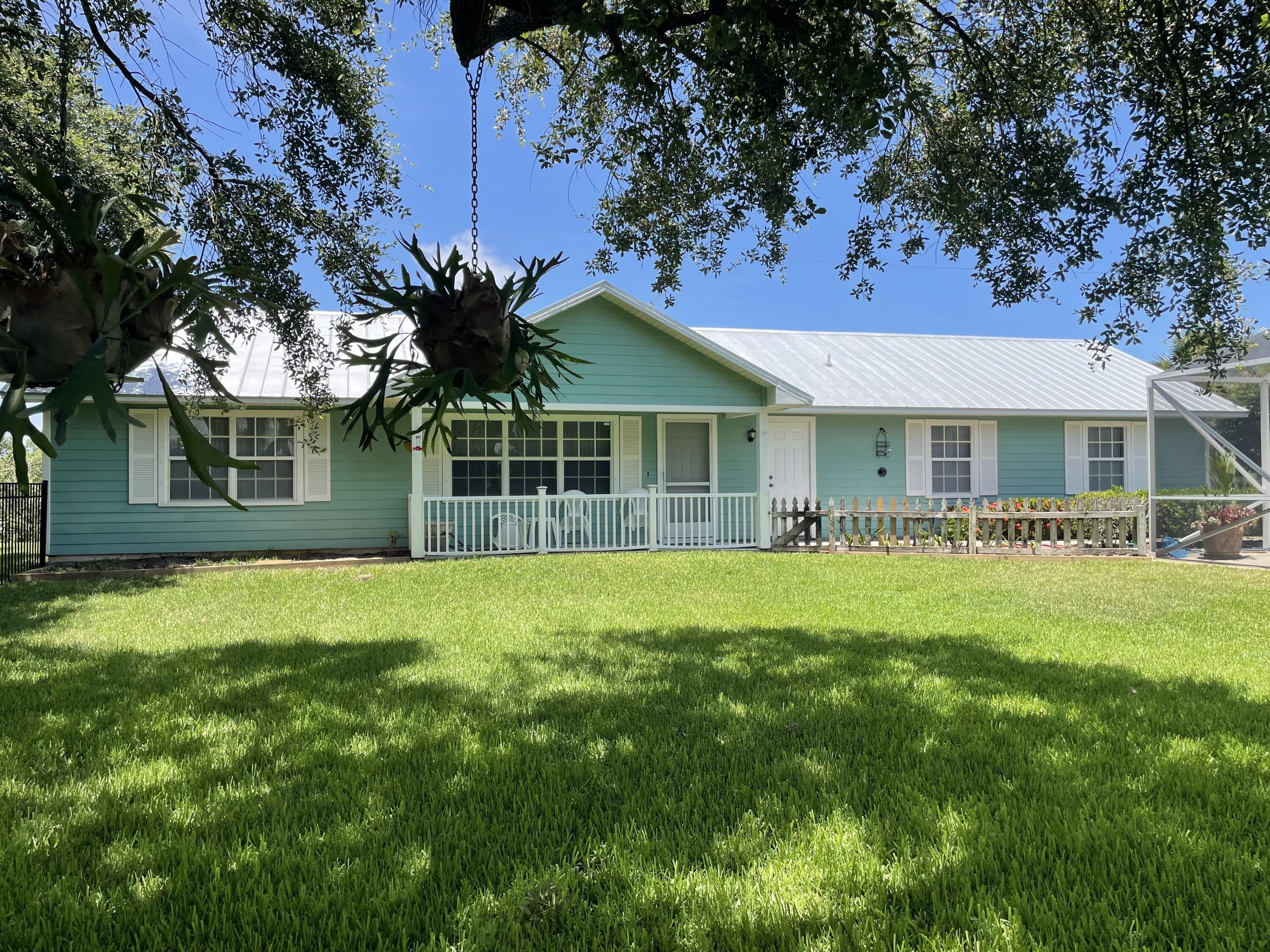 717 West Fischer Circle Sebastian, FL 32958 - Photo 12 of 12 Guest House