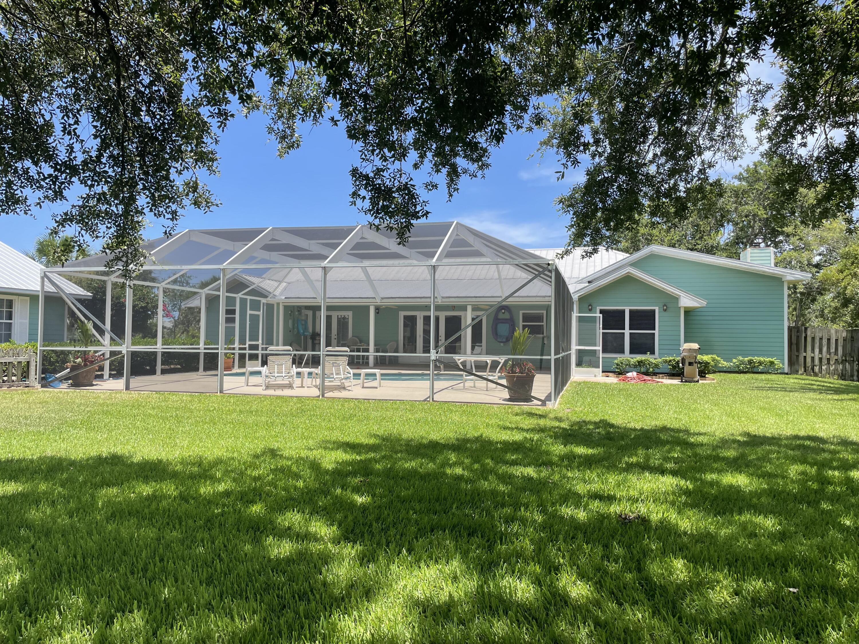 717 West Fischer Circle Sebastian, FL 32958 - Photo 10 of 12 Back Yard 2