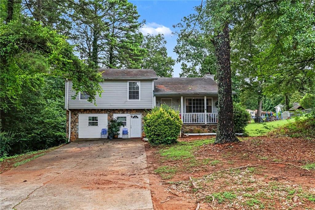 134 Rountree Road Riverdale, GA 30274 - Photo 2 of 36