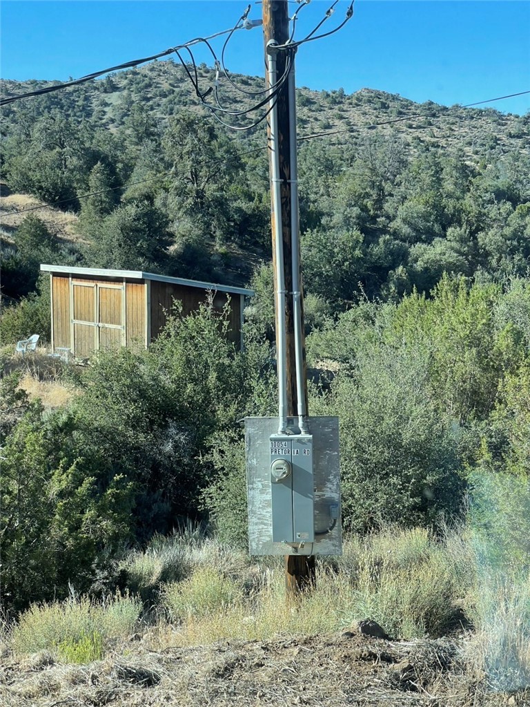 0 Th Tehachapi, CA 93561 - Photo 9 of 9 a house view with a backyard space