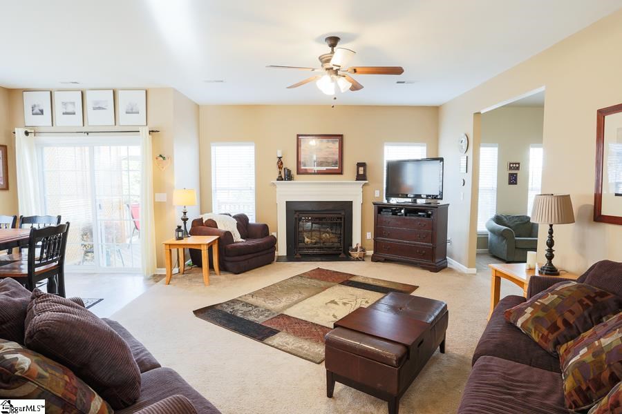 108 Ridgeleigh Way Simpsonville, SC 29681 - Photo 8 of 24 Gallery Image 8