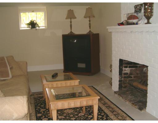 9 Grant Road Lynnfield, MA 01940 - Photo 9 of 16 Gallery Image 9