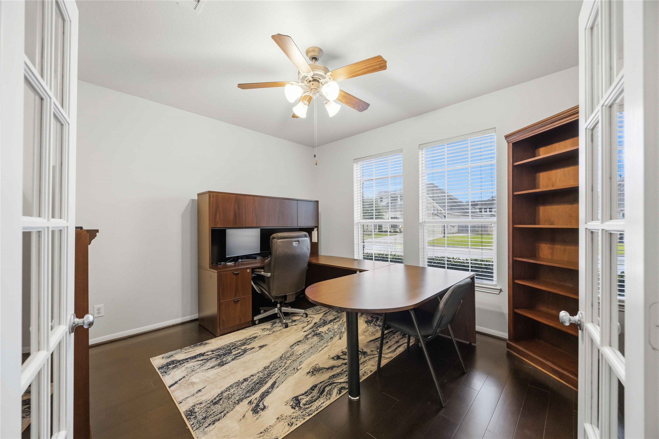 12418 Garnet Road Mont Belvieu, TX 77535 - Photo 5 of 33