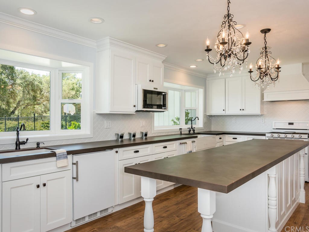 8055 San Gregorio Road Atascadero, CA 93422 - Photo 1 of 1 Wow an entertainer's kitchen in farmhouse style. Two sinks and large island.