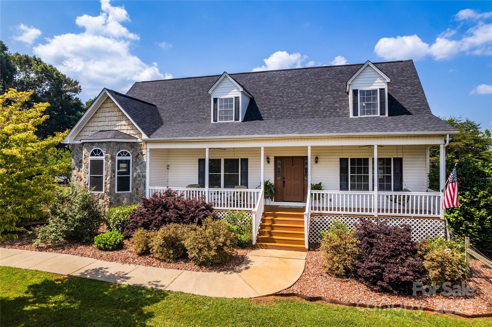 5258 East Bandys Cross Road Catawba, NC 28609 - Photo 2 of 48 Gallery Image 2