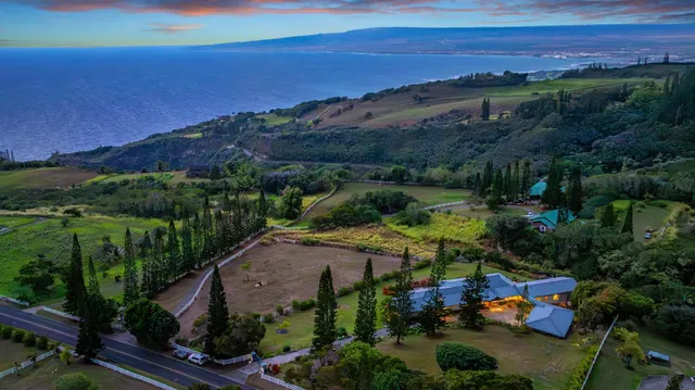 $3,849,000 | 39 Lahaole Place, Unit 14, Wailuku, HI 96793