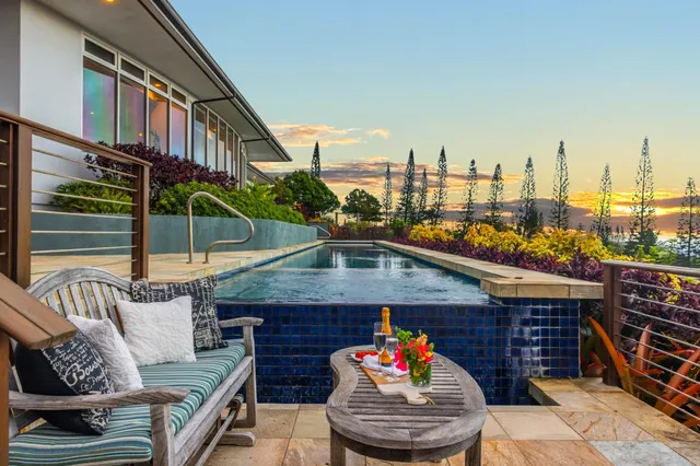 a view of outdoor seating space