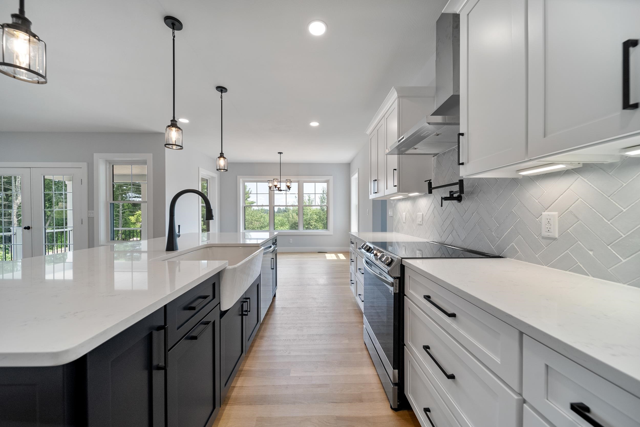 10 A Oakland Rdg Road, Unit 11 Pelham, NH 03076 - Photo 24 of 31