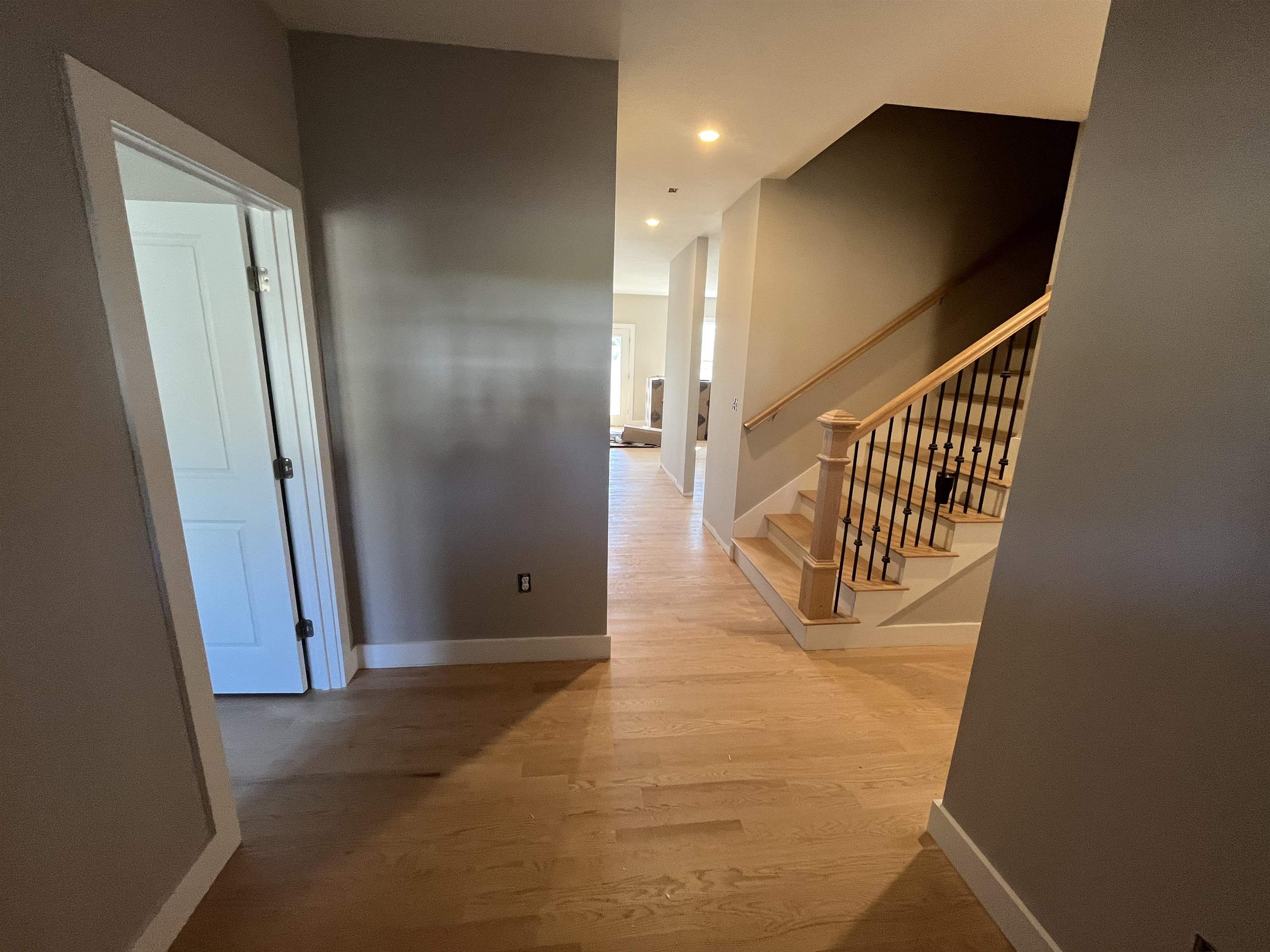 10 A Oakland Rdg Road, Unit 11 Pelham, NH 03076 - Photo 4 of 17