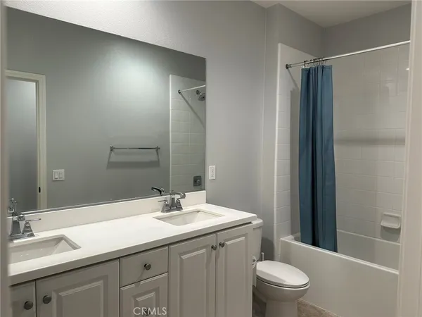 $4,580 | 88 Parkwood, Irvine, CA 92620