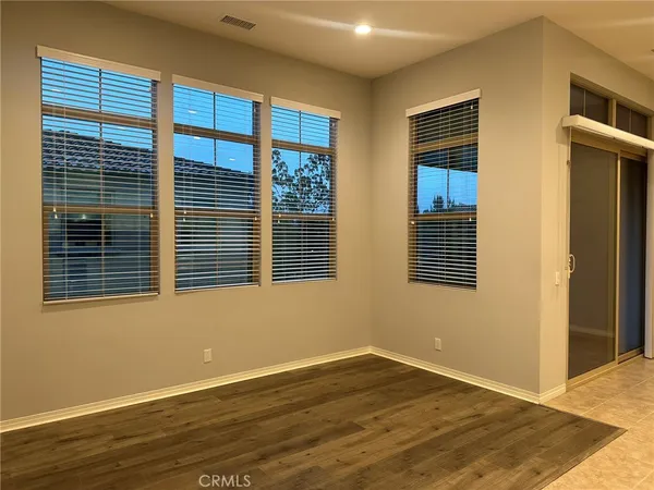 $4,580 | 88 Parkwood, Irvine, CA 92620