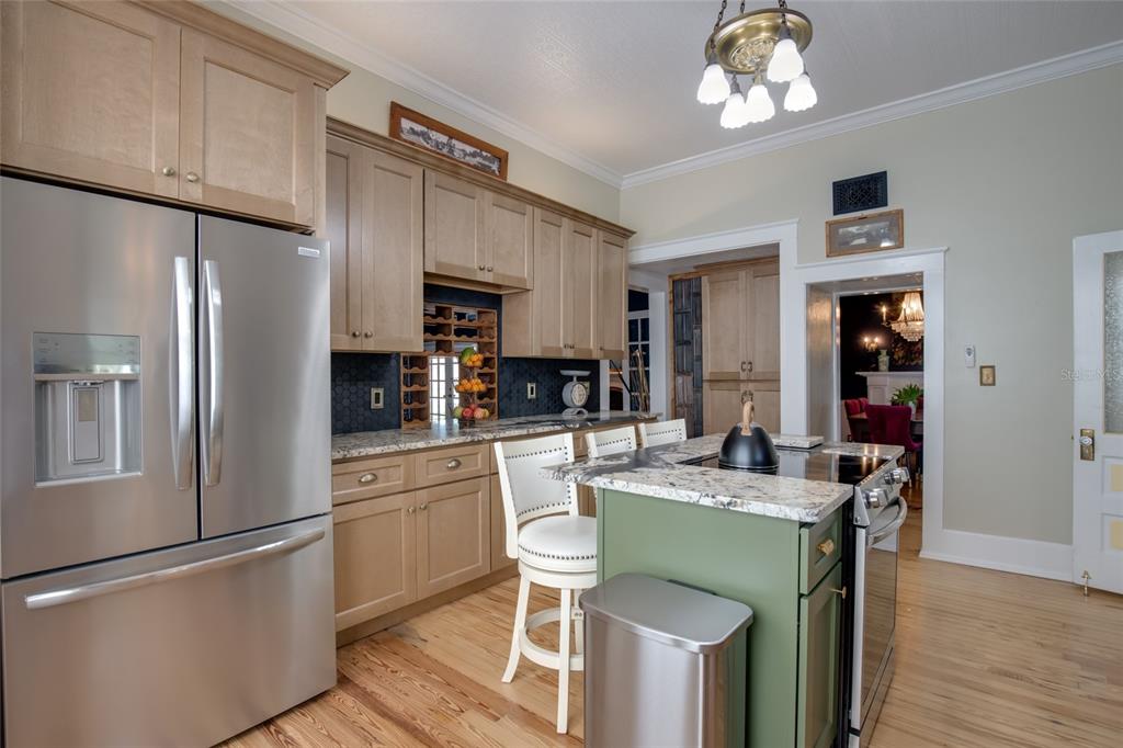 101 Read Street Tarpon Springs, FL 34689 - Photo 18 of 87