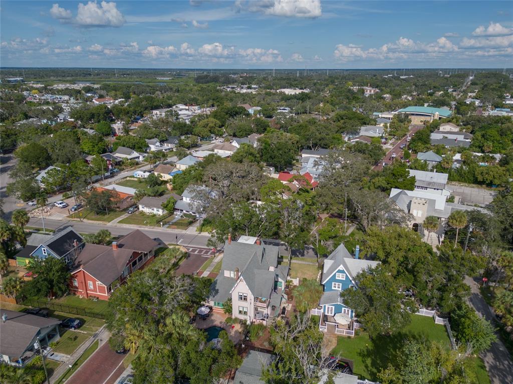 101 Read Street Tarpon Springs, FL 34689 - Photo 85 of 90 an aerial view of residential houses with outdoor space and a lake view