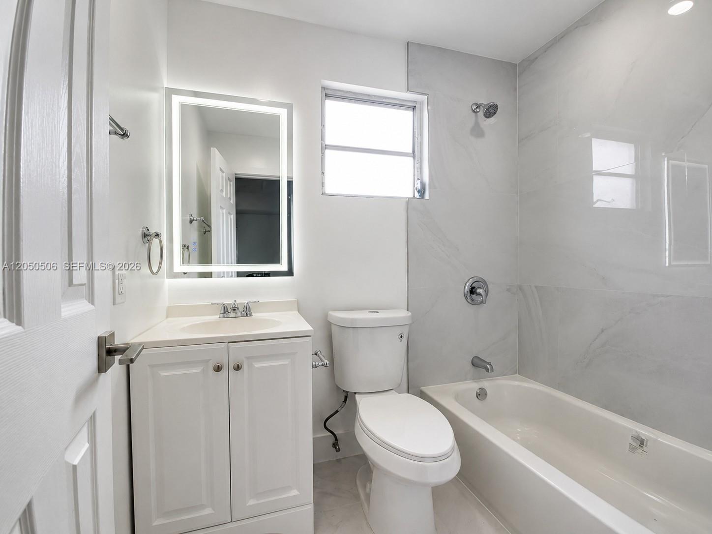 5190 East 1st Avenue, Unit B Hialeah, FL 33013 - Photo 6 of 8