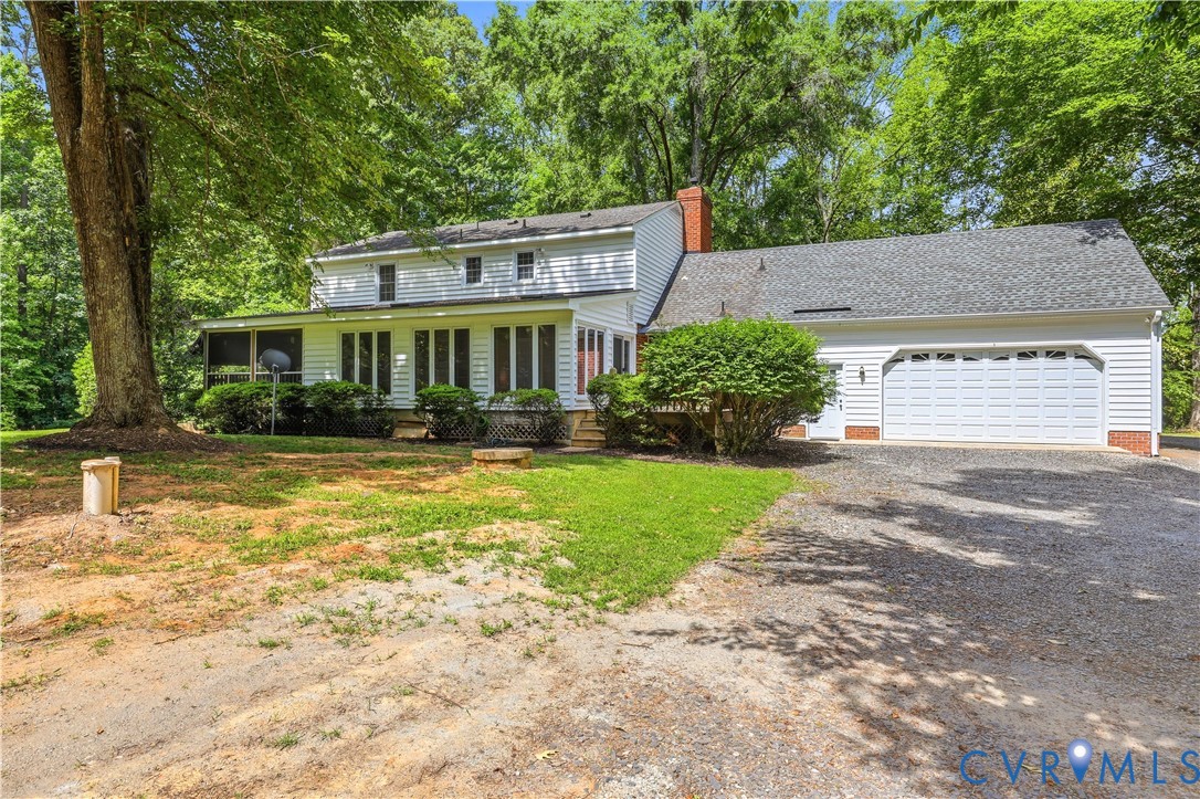 1610 Reams Road Powhatan, VA 23139 - Photo 8 of 41 Back of house facing Florida room,