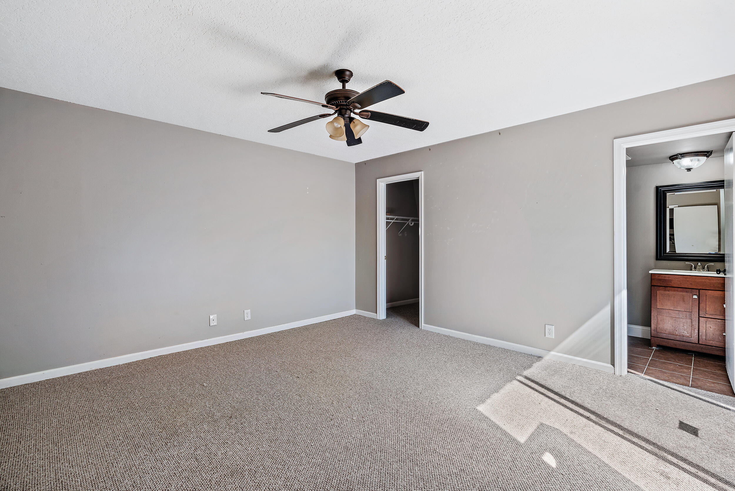 110 North Delaware Boulevard, Unit 10D Jupiter, FL 33458 - Photo 11 of 14 110 N Delaware Blvd-7