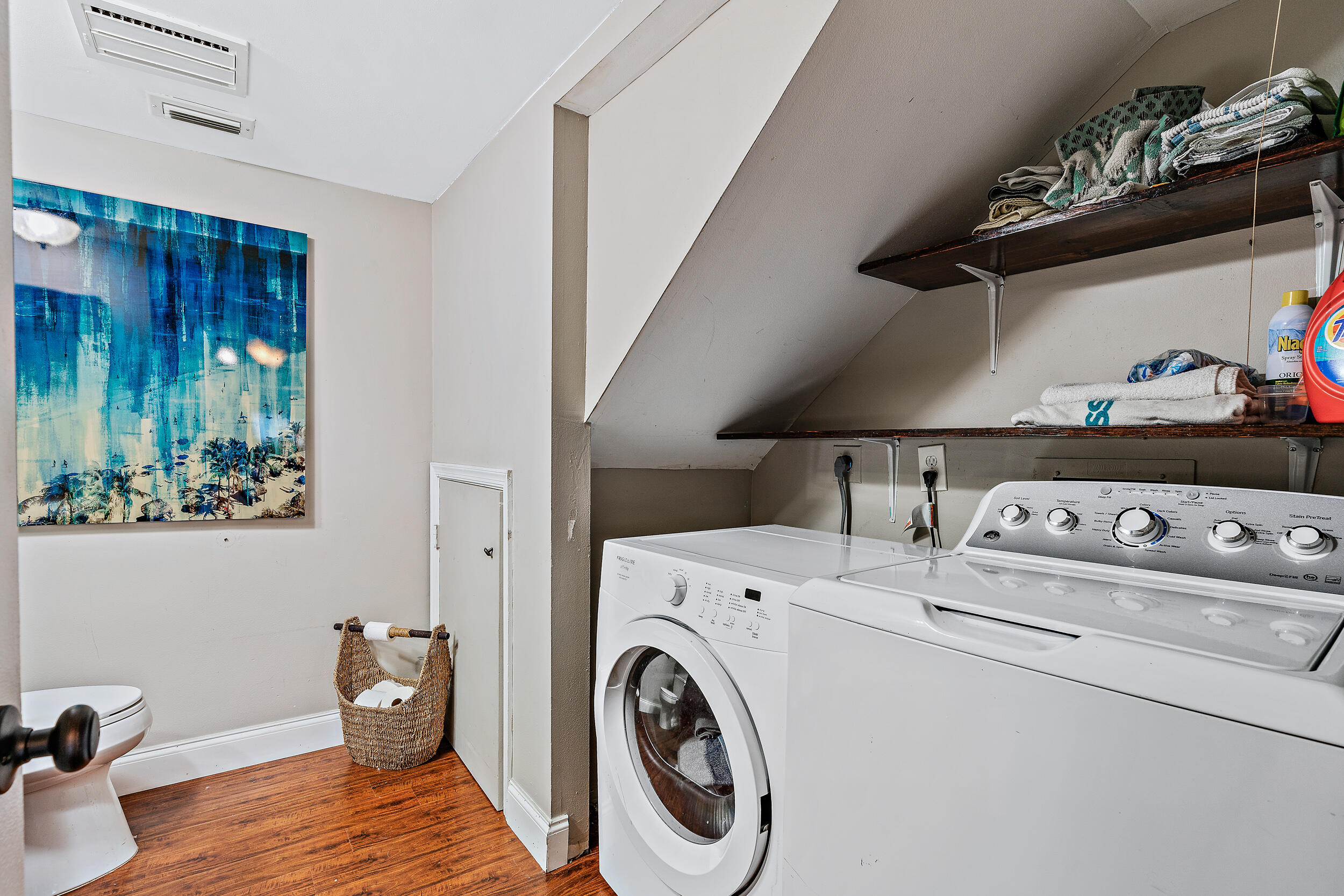 110 North Delaware Boulevard, Unit 10D Jupiter, FL 33458 - Photo 7 of 14 110 N Delaware Blvd-6