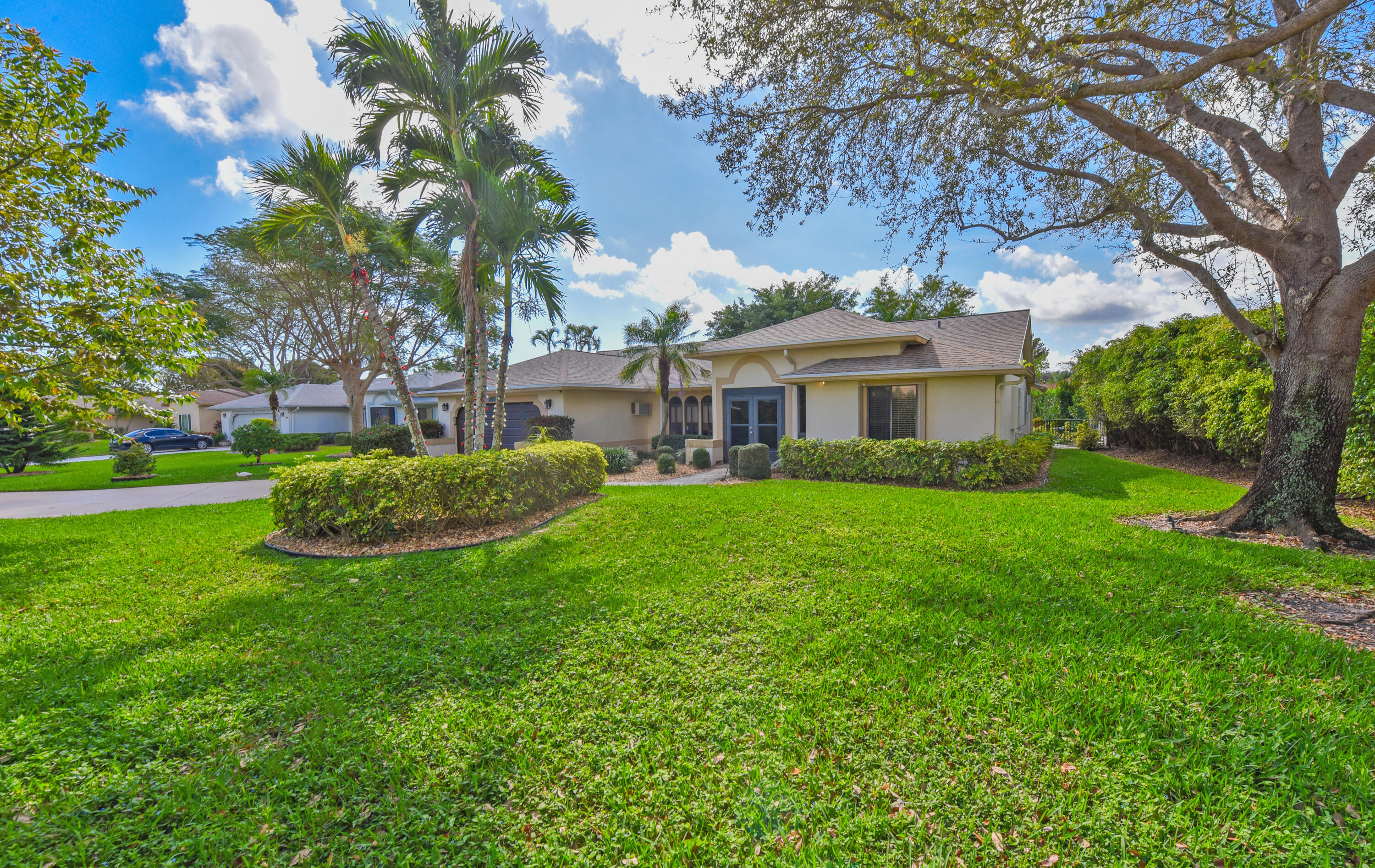 3230 Riviera Drive Delray Beach, FL 33445 - Photo 17 of 71 3230 Riviera Dr Delray Beach-print-006-0