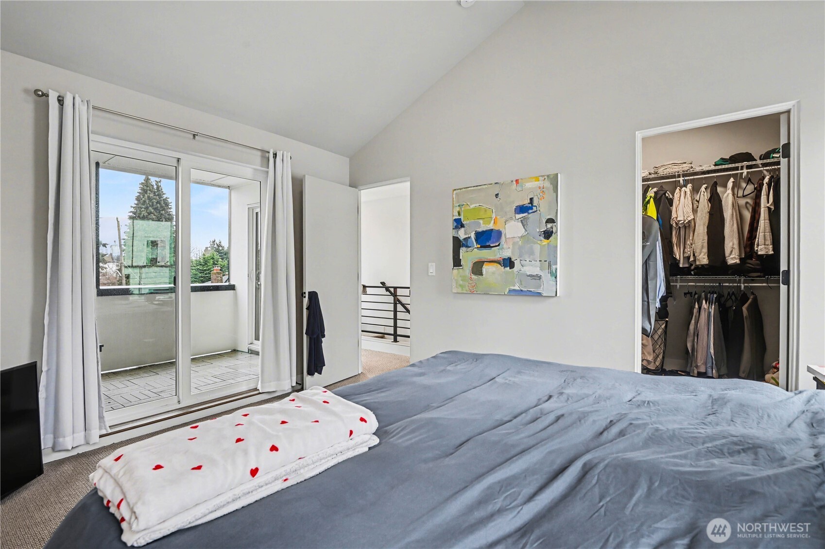 933 North 91st Street, Unit B Seattle, WA 98103 - Photo 17 of 26