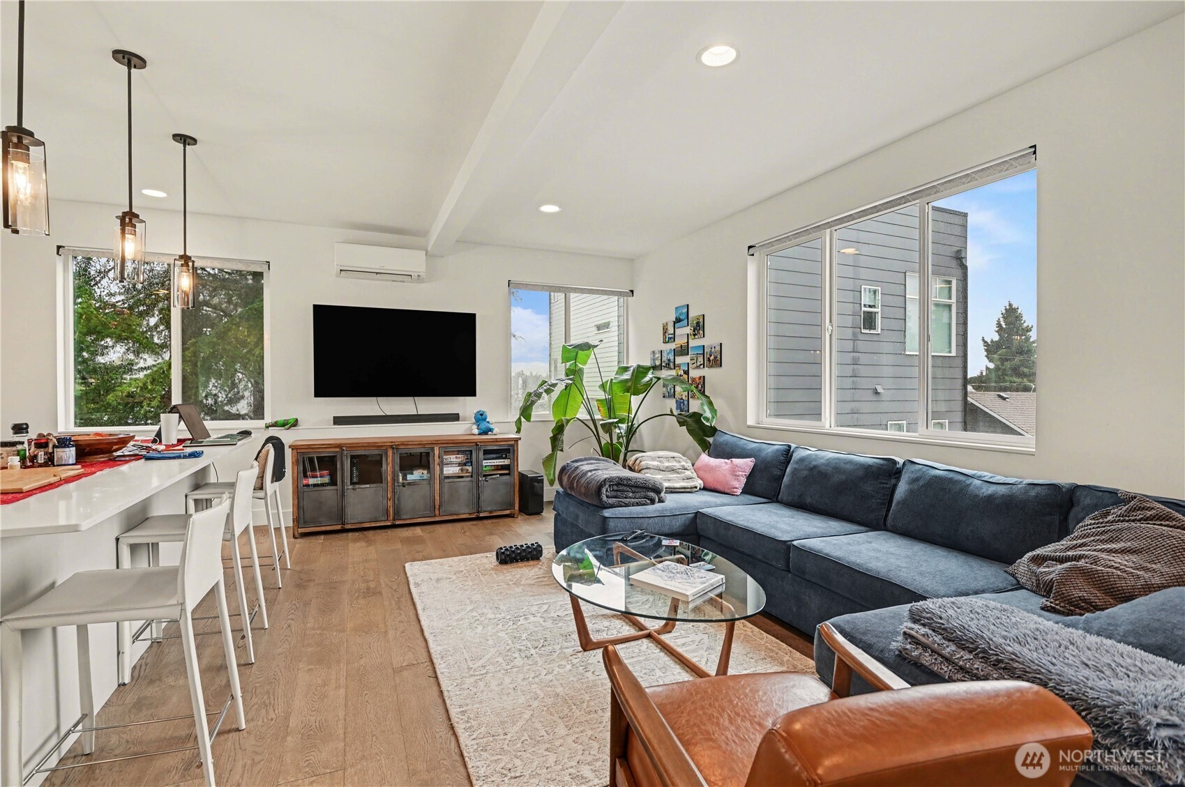 933 North 91st Street, Unit B Seattle, WA 98103 - Photo 7 of 26