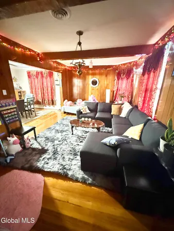 $345,000 | 5 Hawk Street, Schenectady, NY 12307