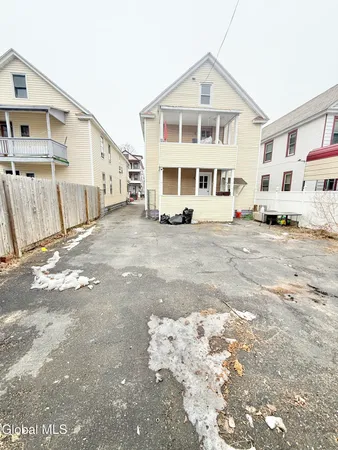 $345,000 | 5 Hawk Street, Schenectady, NY 12307